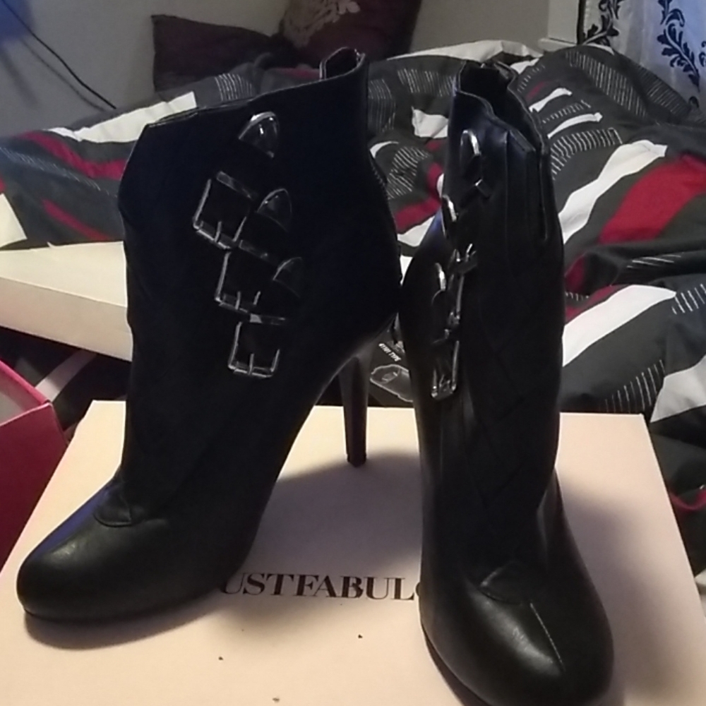 JustFab booties